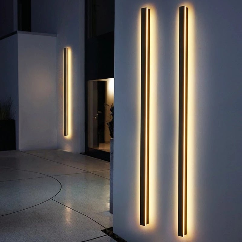 Lights of Scandinavia - Funkis - Funkis - IP65 Waterproof outdoor LED wall light. Black frosted aluminum surface and bright powerful LED source. Dimmable version comes with a remote control to adjust brightness and color temperature.